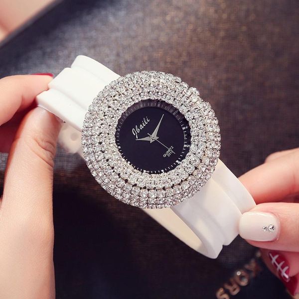 wristwatches shining silver crystal quartz watches women 2021 fashion brand analog sports silicone ladies watch female clock relogio feminin, Slivery;brown
wristwatches shining silver crystal quartz watches women 2021 fashion brand analog sports silicone ladies watch female clock relogio feminin, Slivery;brown