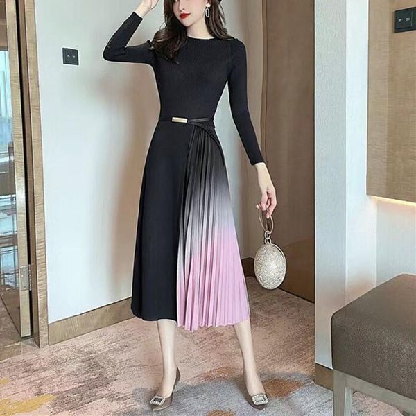 casual dresses female evening party dress elegant pleated gradient patchwork fall winter robe streetwear vestidos women knit sweater chic, Black;gray
casual dresses female evening party dress elegant pleated gradient patchwork fall winter robe streetwear vestidos women knit sweater chic, Black;gray
