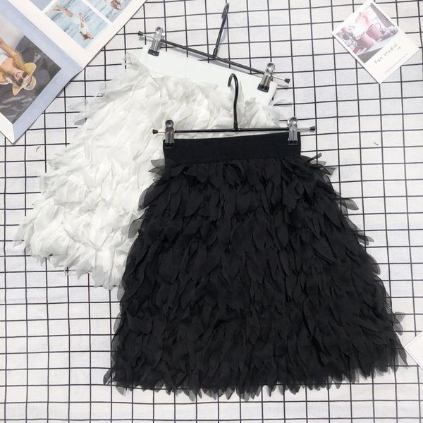 skirts 2021 summer women elasticity waist mini skirt ladies chiffon casual cake black white femme pleated
skirts 2021 summer women elasticity waist mini skirt ladies chiffon casual cake black white femme pleated
