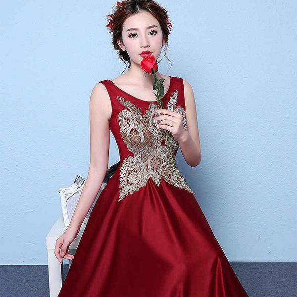 luxury party evening dress bridal toast 2021 autumn summer korean satin slim evening wedding red back door, Black;gray
luxury party evening dress bridal toast 2021 autumn summer korean satin slim evening wedding red back door, Black;gray