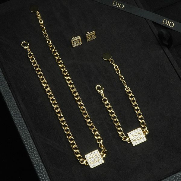 square cd letter full diamond temperament design sense d women's set jewelry, Silver
square cd letter full diamond temperament design sense d women's set jewelry, Silver