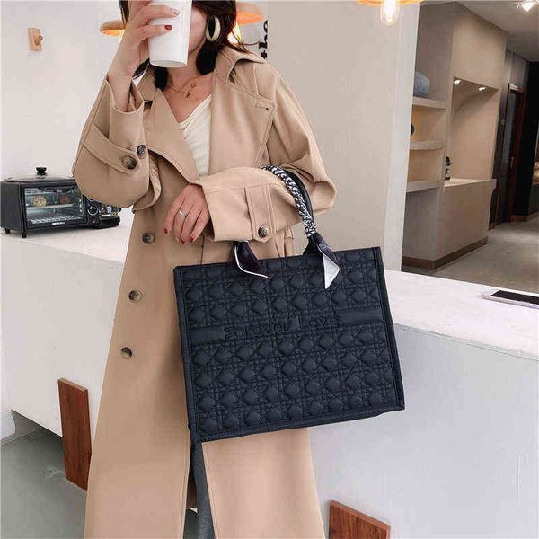 korean fashion versatile nylon shopping bag large capacity portable one shoulder hand zlyluxury storage bags factory outlet
korean fashion versatile nylon shopping bag large capacity portable one shoulder hand zlyluxury storage bags factory outlet