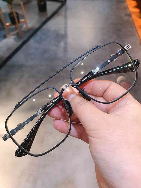 designer sunglasses anti blue light retro big face lens frame flat radiation to protect reduce eye strain & dryness, White;black
designer sunglasses anti blue light retro big face lens frame flat radiation to protect reduce eye strain & dryness, White;black