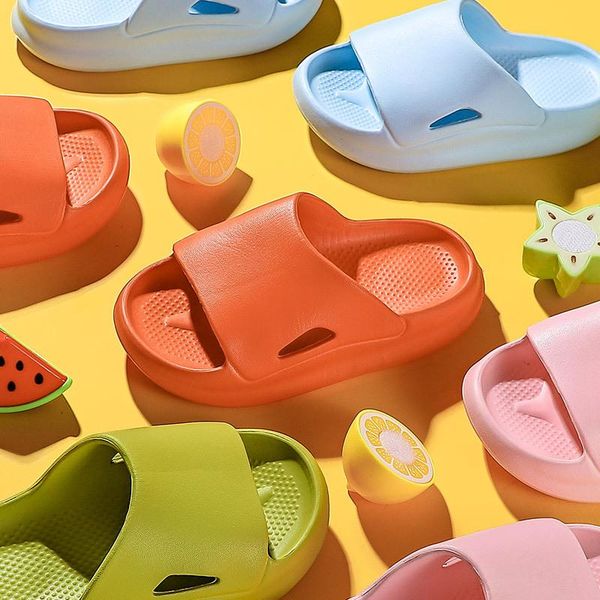 slipper children' slippers solid color light version bathroom candy thick bottom sandals for boys and girls shoes, Black;grey
slipper children' slippers solid color light version bathroom candy thick bottom sandals for boys and girls shoes, Black;grey