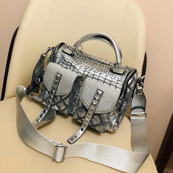 evening bags rhinestone women's bag large capacity handbag tote cusual black/silvetr shoulder crossbody bolsa rivet ladies1
evening bags rhinestone women's bag large capacity handbag tote cusual black/silvetr shoulder crossbody bolsa rivet ladies1
