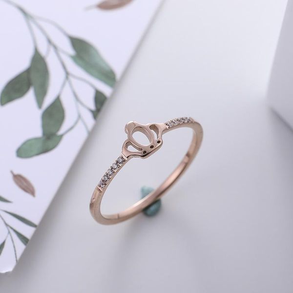 wedding rings crystal crown women trendy titanium steel rose gold color prong setting cubic zircon girls gift ring jewelry drop ship, Slivery;golden
wedding rings crystal crown women trendy titanium steel rose gold color prong setting cubic zircon girls gift ring jewelry drop ship, Slivery;golden