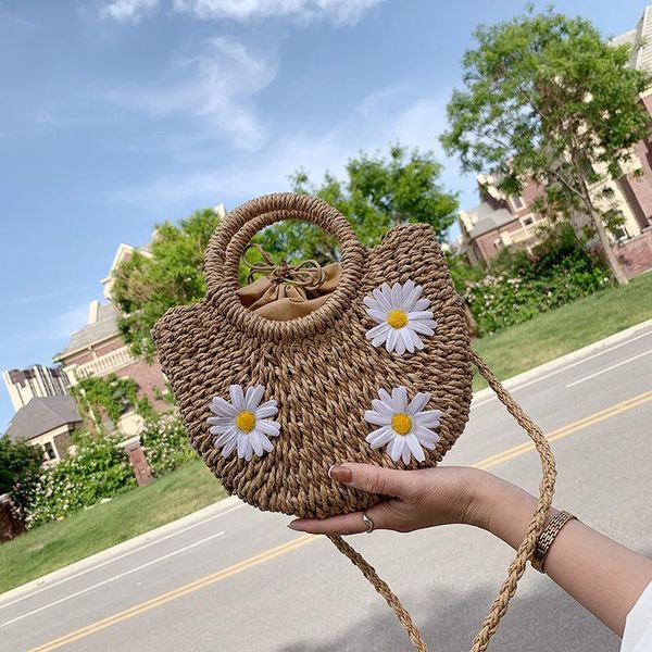 evening bags straw bag 2021 fashion portable bucket summer woven wild ins single shoulder messenger designer handbags high quality
evening bags straw bag 2021 fashion portable bucket summer woven wild ins single shoulder messenger designer handbags high quality