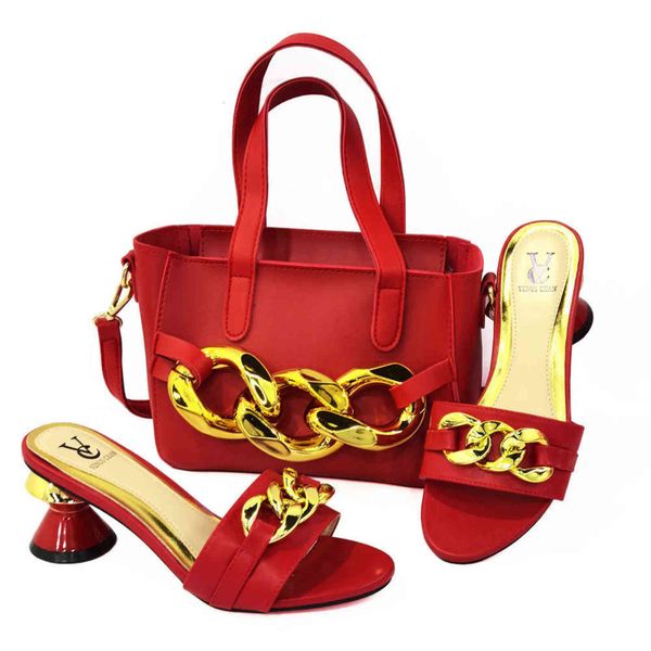 french metal handbag high-heeled sandals matching bag daily versatile fashion shoes matching bag, Black
french metal handbag high-heeled sandals matching bag daily versatile fashion shoes matching bag, Black