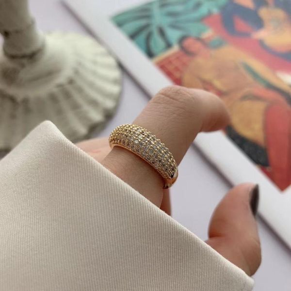 korea fashion jewelry exquisite luxury copper inlaid zircon simple circular female index finger ring cluster rings, Golden;silver
korea fashion jewelry exquisite luxury copper inlaid zircon simple circular female index finger ring cluster rings, Golden;silver