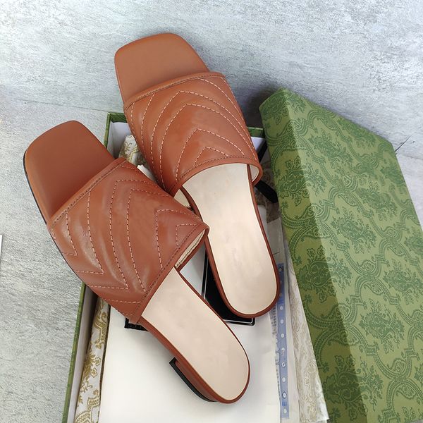 designer slide sandals women diagonal matelassé leather slipper brown textured torchon double metal flip-flops scuffs no274, Black
designer slide sandals women diagonal matelassé leather slipper brown textured torchon double metal flip-flops scuffs no274, Black