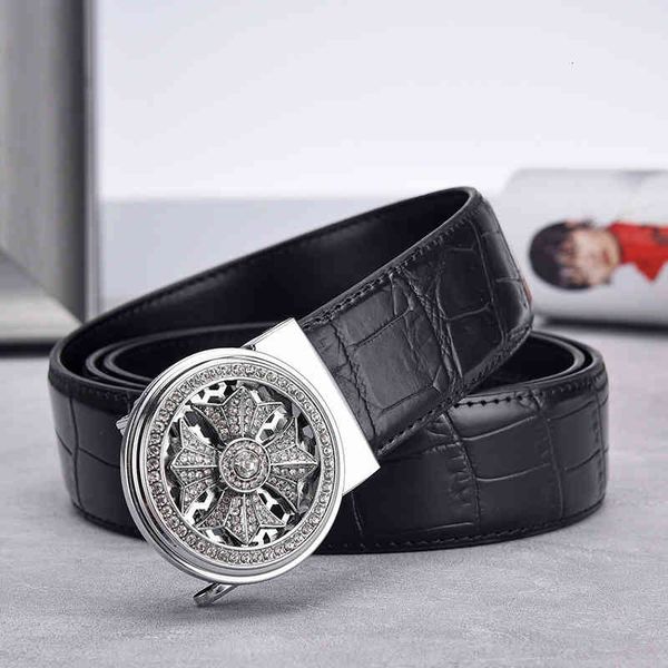 crocodile telling: 3.5 back fortune made from plain cowhide, double-sided leather for men's body, automatic belt buckle, Black;brown
crocodile telling: 3.5 back fortune made from plain cowhide, double-sided leather for men's body, automatic belt buckle, Black;brown