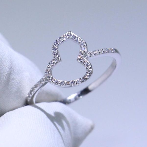 cluster rings classical simple fashion jewelry 100% pure 925 sterling silver pave white clear 5a zirconia gourd ring women wedding band, Golden;silver
cluster rings classical simple fashion jewelry 100% pure 925 sterling silver pave white clear 5a zirconia gourd ring women wedding band, Golden;silver
