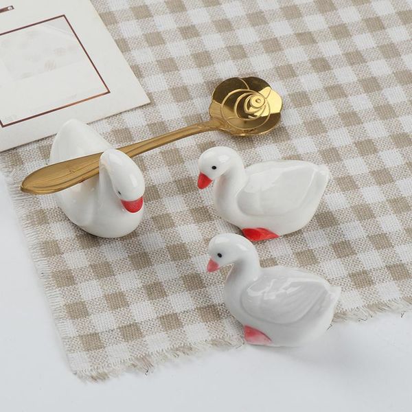 chopsticks 2 pcs ceramic little swan chopstick holder spoon fork rest stand kitchen tools tableware
chopsticks 2 pcs ceramic little swan chopstick holder spoon fork rest stand kitchen tools tableware