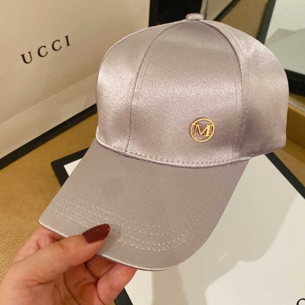 autumn and winter women's baseball sun protection hat women's versatile outdoor show face small silk label cap, Yellow
autumn and winter women's baseball sun protection hat women's versatile outdoor show face small silk label cap, Yellow