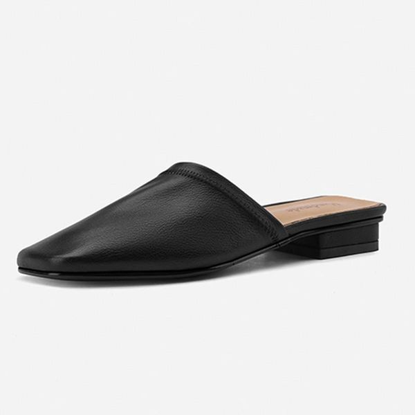 fashion women low heels slippers woman spring summer shoes genuine leather squae toe party loafter, Black
fashion women low heels slippers woman spring summer shoes genuine leather squae toe party loafter, Black