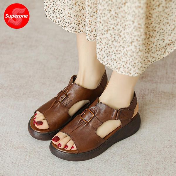 sandals superone 2021 summer retro leather comfortable light sponge cake platform shoes 35-40, Black
sandals superone 2021 summer retro leather comfortable light sponge cake platform shoes 35-40, Black