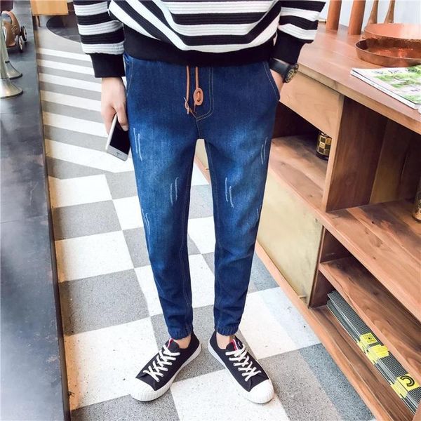 men's jeans men spring and autumn elastic band slim-fit with small feet ripped for, Blue
men's jeans men spring and autumn elastic band slim-fit with small feet ripped for, Blue