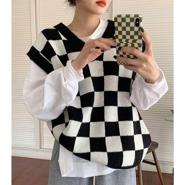 women's sweaters houndstooth vest pullover knitted 2021 autumn and winter loose korean outdoor soft warm sweater waistcoat, White;black
women's sweaters houndstooth vest pullover knitted 2021 autumn and winter loose korean outdoor soft warm sweater waistcoat, White;black
