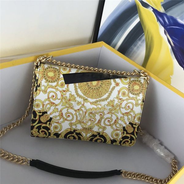 designer luxury palazzoleather iconic floral print bag tribute boroque chain shoulder bag womens crossbody messenger bags size: 25-18-6.5cm
designer luxury palazzoleather iconic floral print bag tribute boroque chain shoulder bag womens crossbody messenger bags size: 25-18-6.5cm