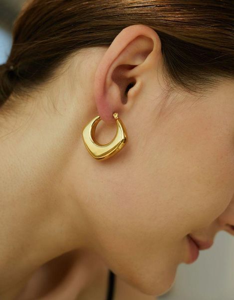 hoop & huggie timeless wonder titanium hollow geo hoops statement earrings women jewelry punk goth designer kpop egirl trendy rare emo 7552, Golden;silver
hoop & huggie timeless wonder titanium hollow geo hoops statement earrings women jewelry punk goth designer kpop egirl trendy rare emo 7552, Golden;silver