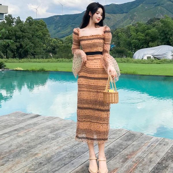 #3918 summer vintage mesh dress women long sleeved square collar beach floral print midi elastic high waisted casual dresses, Black;gray
#3918 summer vintage mesh dress women long sleeved square collar beach floral print midi elastic high waisted casual dresses, Black;gray