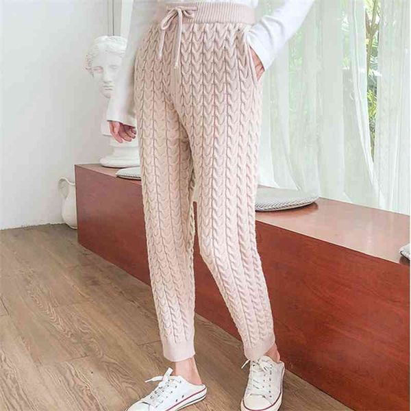 women's autumn and winter loose warm pants female elastic casual women fashion twist knit 210520, Black;white
women's autumn and winter loose warm pants female elastic casual women fashion twist knit 210520, Black;white