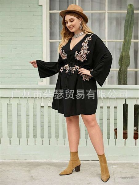 embroidered women's casual dresses waist shows thin medium skirt large v-neck long sleeve dress summer, Black;gray
embroidered women's casual dresses waist shows thin medium skirt large v-neck long sleeve dress summer, Black;gray