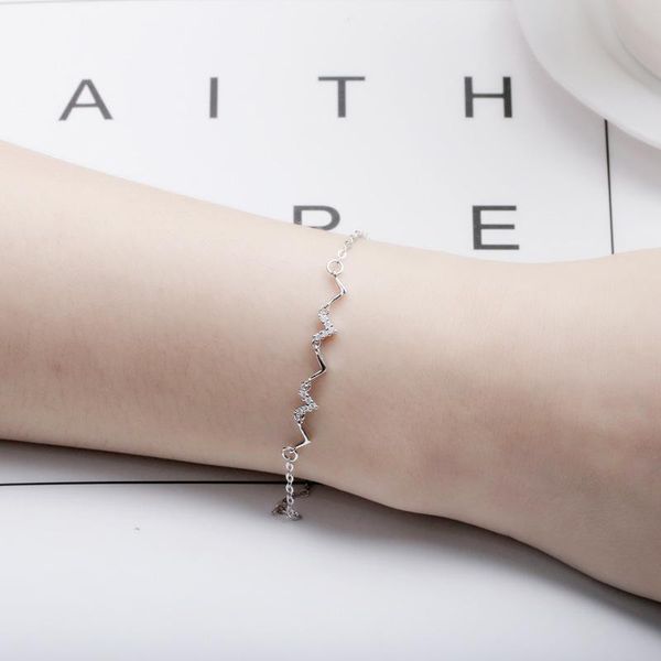 charm bracelets 2021 designer chrams for women ecg waves bracelet anime wave ornaments jewelry accessorie wholesale kolczyki, Golden;silver
charm bracelets 2021 designer chrams for women ecg waves bracelet anime wave ornaments jewelry accessorie wholesale kolczyki, Golden;silver