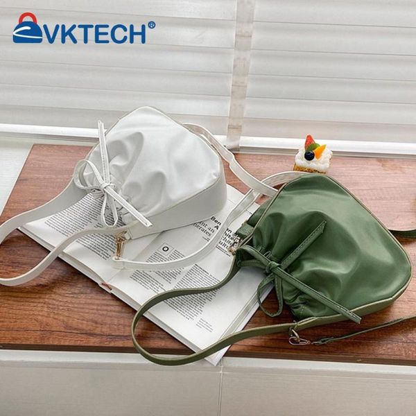 cross body 2021 fashion pu pure color shoulder bag women casual drawstring small crossbody bags women's leather handbags
cross body 2021 fashion pu pure color shoulder bag women casual drawstring small crossbody bags women's leather handbags