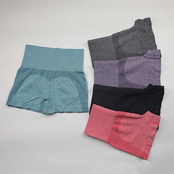 soft seamless yoga shorts high waist workout shorts women scrunch butt gym leggings summer running shorts, White;red
soft seamless yoga shorts high waist workout shorts women scrunch butt gym leggings summer running shorts, White;red