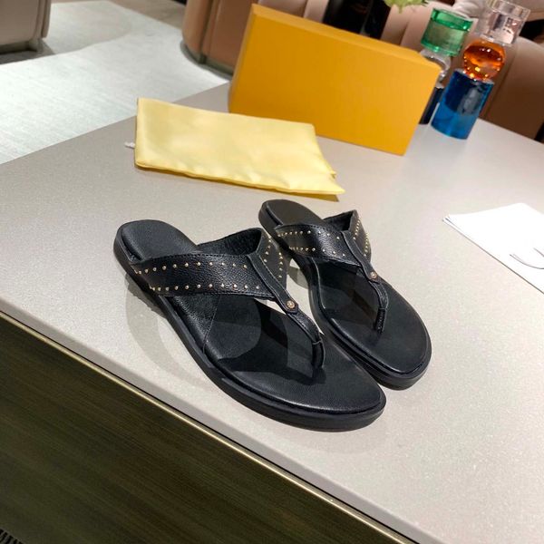 women beach slippers womens flip flops summer fashion men sandals slides 100% leather lady slipper metal woman shoes flat ladies slide large, Black
women beach slippers womens flip flops summer fashion men sandals slides 100% leather lady slipper metal woman shoes flat ladies slide large, Black