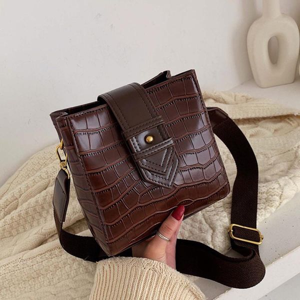 cross body mini pu leather stone pattern crossbody bags for women 2021 shoulder messenger bag female travel handbags and purses
cross body mini pu leather stone pattern crossbody bags for women 2021 shoulder messenger bag female travel handbags and purses