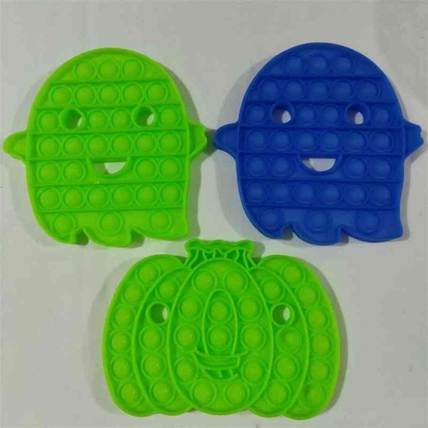 new halloween pumpkin ghost silicone luminous rat killing pioneer puzzle decompression children's fingertip bubble toy
new halloween pumpkin ghost silicone luminous rat killing pioneer puzzle decompression children's fingertip bubble toy