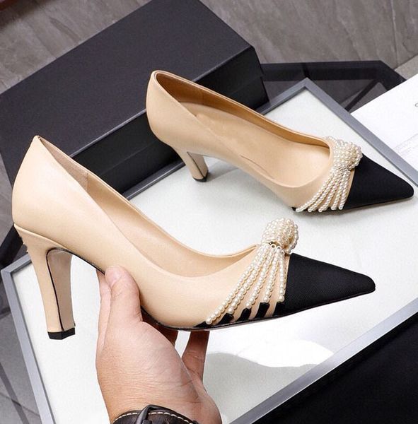 2021 spring new pointed toe shallow mouth stringed pearls fashion genuine leather elegant pumps womens xiaoxiang chunky heel high heels mmm, Black
2021 spring new pointed toe shallow mouth stringed pearls fashion genuine leather elegant pumps womens xiaoxiang chunky heel high heels mmm, Black