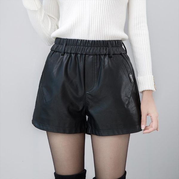 casual and versatile style in women short autumn winter thin loose waist pu leather shorts for womens a line wide, White;black
casual and versatile style in women short autumn winter thin loose waist pu leather shorts for womens a line wide, White;black