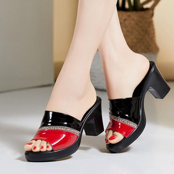 slippers 2021 ladies summer genuine leather outdoor shoes women high heels fashion rhinestone platform sandals, Black
slippers 2021 ladies summer genuine leather outdoor shoes women high heels fashion rhinestone platform sandals, Black