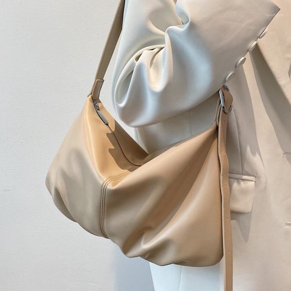 evening bags european and american leisure all-match big bag female 2021 trend summer niche design large-capacity messenger dumpling
evening bags european and american leisure all-match big bag female 2021 trend summer niche design large-capacity messenger dumpling
