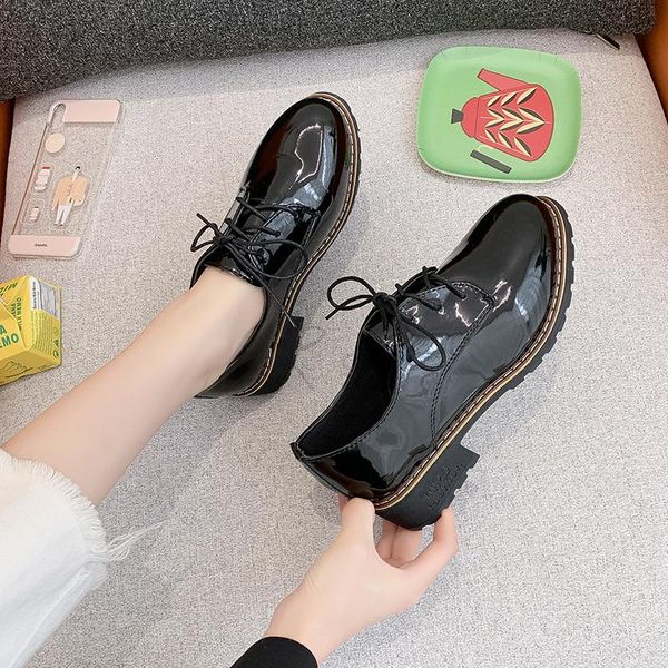 dress shoes ladies british style square head casual black wild womens lace root college wind student singles shoe u18-59
dress shoes ladies british style square head casual black wild womens lace root college wind student singles shoe u18-59