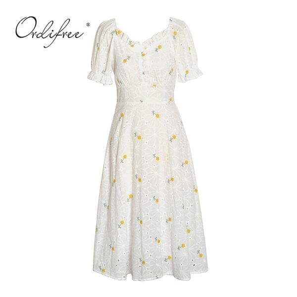 summer vintage women floral embroidery dress short sleeve flower cute retro white tunic beach 210513, Black;gray
summer vintage women floral embroidery dress short sleeve flower cute retro white tunic beach 210513, Black;gray