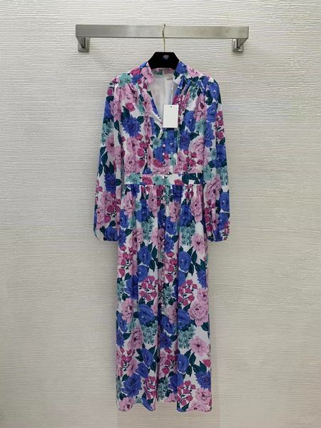 milan runway dresses 2022 spring v neck long sleeve print panelled women's designer dress brand same style dress 1109-16, Black
milan runway dresses 2022 spring v neck long sleeve print panelled women's designer dress brand same style dress 1109-16, Black
