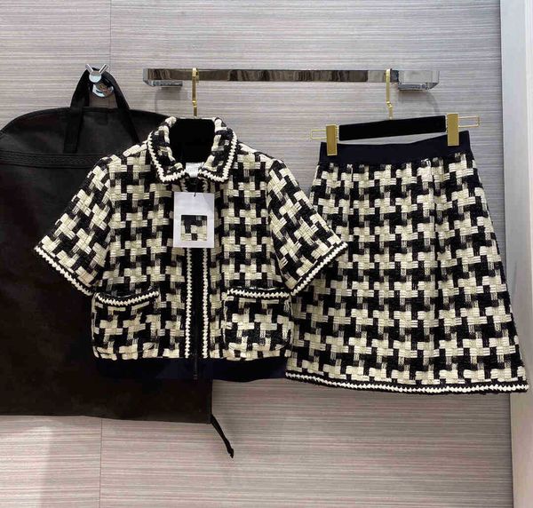two piece dress ladies skirt retro woven plaid tweed two piece set women suits sleeve zipper short design jacket with midi suit sweet girl o, White
two piece dress ladies skirt retro woven plaid tweed two piece set women suits sleeve zipper short design jacket with midi suit sweet girl o, White
