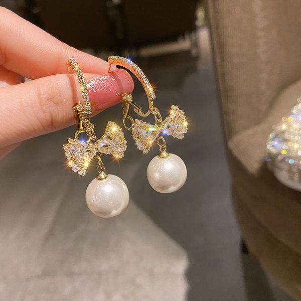 dangle & chandelier 2021 fresh shiny crystal bowknot modelling senior drop earrings elegant temperament joker fine pearl women jewelry, Silver
dangle & chandelier 2021 fresh shiny crystal bowknot modelling senior drop earrings elegant temperament joker fine pearl women jewelry, Silver