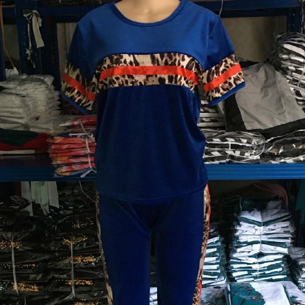 dashiki african spring summer velvet two piece sets women and pants matching set leopard print tracksuit ethnic clothing, Red
dashiki african spring summer velvet two piece sets women and pants matching set leopard print tracksuit ethnic clothing, Red