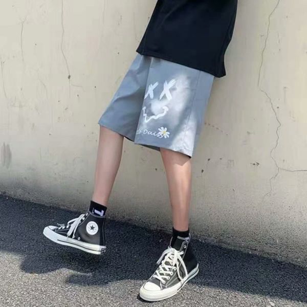 sports and leisure shorts men's summer high street fashion 5-point loose beach pants thin, White;black
sports and leisure shorts men's summer high street fashion 5-point loose beach pants thin, White;black