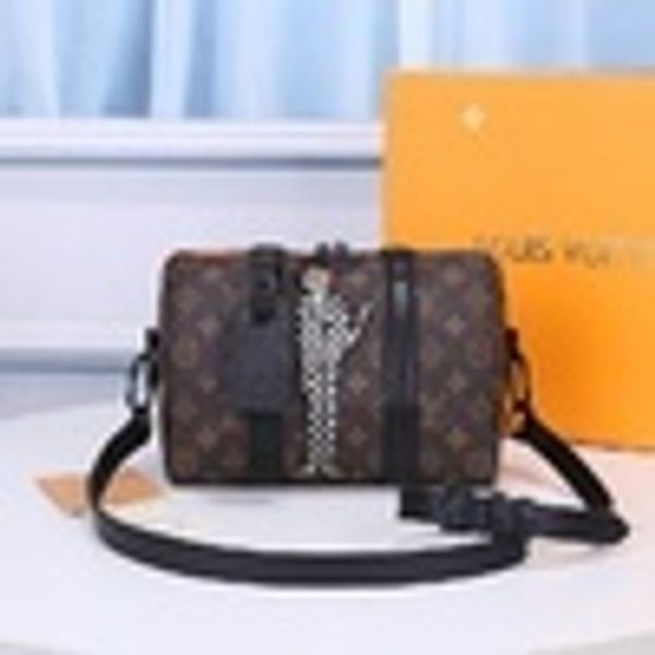 libobo6_1 z4mv m45619 m44478 backpacks handbags iconic handles shoulder bags totes cross body bag clutches evening oxidized leather, Red;black
libobo6_1 z4mv m45619 m44478 backpacks handbags iconic handles shoulder bags totes cross body bag clutches evening oxidized leather, Red;black