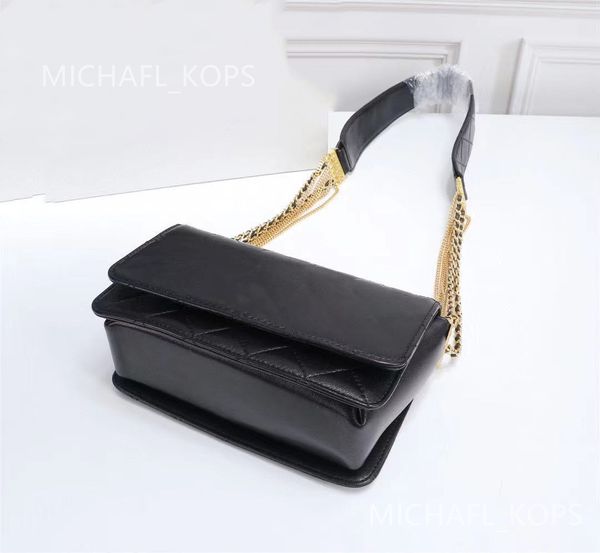 5a+ women luxurys designers bags 2021 selling fashion leather shoulder bag sheepskin diamond check quilted bag chain bag
5a+ women luxurys designers bags 2021 selling fashion leather shoulder bag sheepskin diamond check quilted bag chain bag