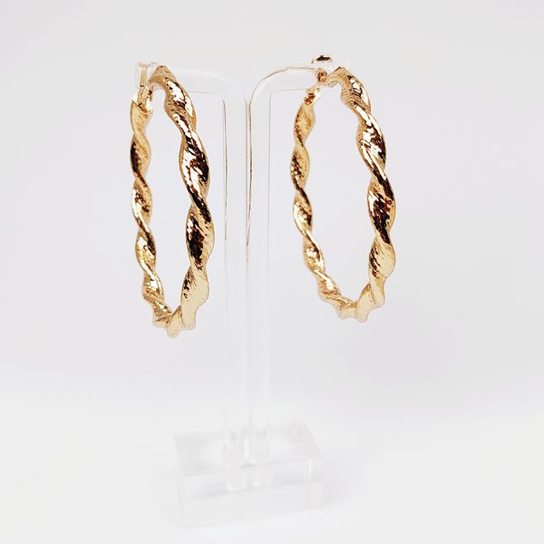 new hoop earrings high-quality charming retro popular exaggerated spin fashion in-blog show round embossing larger section travel magazine c, Golden;silver
new hoop earrings high-quality charming retro popular exaggerated spin fashion in-blog show round embossing larger section travel magazine c, Golden;silver