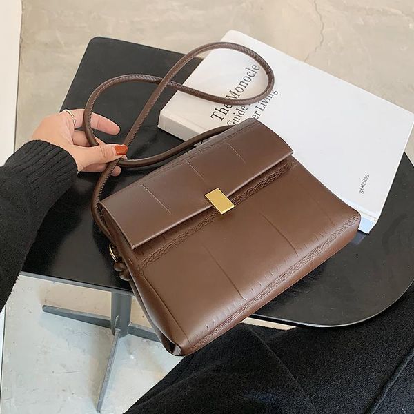 cross body simple style small pu leather crossbody bag for women 2021 winter designer shoulder handbags women's trend hand sac
cross body simple style small pu leather crossbody bag for women 2021 winter designer shoulder handbags women's trend hand sac