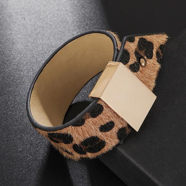tennis leopard leather bracelets for women 2021 fashion & bangles elegant multilayer wide wrap bracelet statement jewelry, Golden;silver
tennis leopard leather bracelets for women 2021 fashion & bangles elegant multilayer wide wrap bracelet statement jewelry, Golden;silver