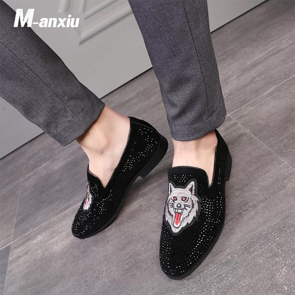 dress shoes m-anxiu 2021 summer fashion frosted lion embroidery rhinestone liesure men casual pointed toe party, Black
dress shoes m-anxiu 2021 summer fashion frosted lion embroidery rhinestone liesure men casual pointed toe party, Black